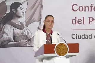 Imagen La intervención y uso de la fuerza nunca han traido democracia: Sheinbaum sobre detención de Maduro