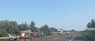 Tome precauciones, hay cierre parcial en autopista de Veracruz 