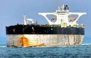 EU planea abordar un petrolero ruso-iraní que escapó del bloqueo en Venezuela