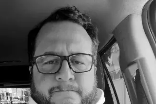 Hijo de AMLO se 'pelea' con Inteligencia Artificial en X; exige una disculpa