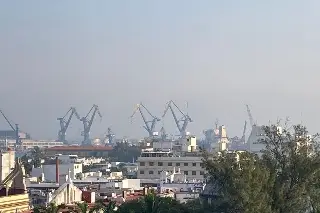 Neblina cubre Veracruz
