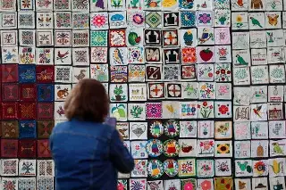 Imagen Récord Guinness reconoce a México por la exposición de bordados más grande del mundo