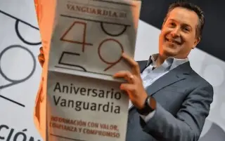Liberan a director del diario Vanguardia, tras orden de un juez