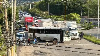 Protestan contra presuntos abusos de la SSP en Poza Rica