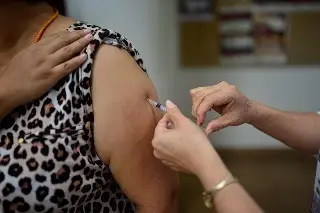 ¿Fuiste a vacunarte contra el sarampión y te 'dijeron que no había?  