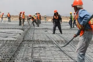 Cayó inversión fija en octubre de 2025 en México y suma 14 meses a la baja