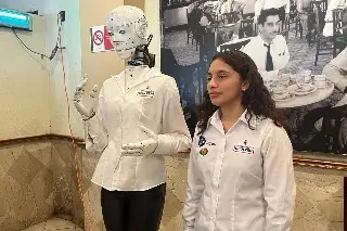 Drones, robots e IA: así ganó la veracruzana Valeria Palacios la Medalla Mundial de la Educación 2025