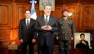 Presidente declara estado de sitio tras ola de violencia de las pandillas en Guatemala