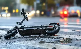 Muere niña de 4 años en accidente de moto con scooter eléctrico, en Actopan