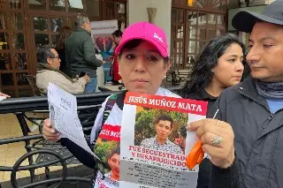 Desde el Estado de México llega madre a buscar a su hijo secuestrado en Veracruz