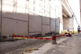 PC acordona puente Morelos de Veracruz tras desprendimiento de concreto 