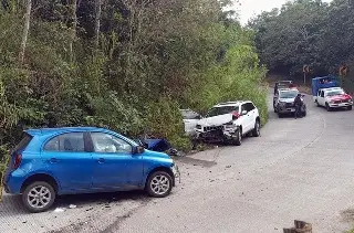Se accidenta en carretera alcalde de Alto Lucero: esto se sabe