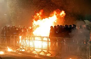 Disturbios contra el gobierno en Albania dejan 25 detenidos y 11 policías heridos