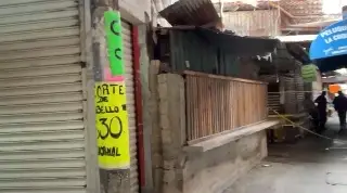 Sin energía eléctrica varios locales del mercado Unidad Veracruzana