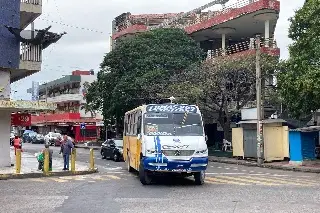 ¿Usuarios del transporte público están dispuestos a pagar 12 pesos por aumento?