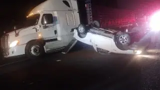 Aparatosa carambola en autopista de Veracruz 