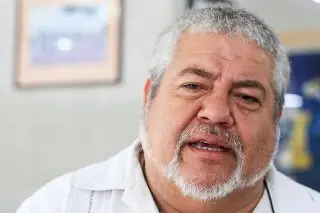 Manuel Huerta pide dar marcha atrás al incremento del pasaje en Xalapa