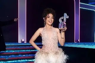 Reporteros le gritan 'ratera' a 'creadora de contenido' (+video) 