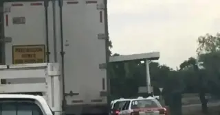 Hay cierre parcial de circulación en autopista con dirección al puerto de Veracruz