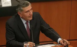 Sheinbaum no me pidió dejar la coordinación de los senadores de Morena: Adán