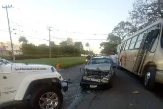 Accidente vehicular en Camino Real de Córdoba