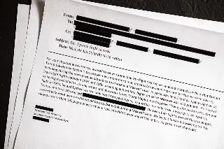 Congresistas de EU exigen revelar nombres de 'magnates' censurados en los archivos Epstein