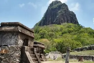 Secundaria xalapeña obtiene segundo lugar en competencia regional para proteger zonas arqueológicas 