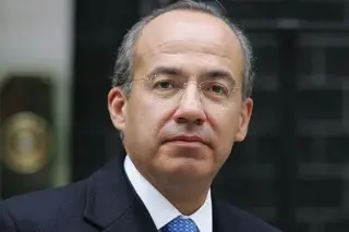 Calderón responde a director del IMSS: epidemia de sarampión se pudo evitar 