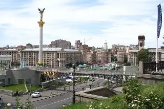 Nueva oleada de ataques rusos contra tres ciudades de Ucrania