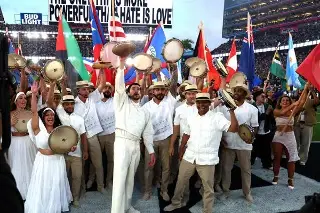 Bad Bunny continúa con su gira de conciertos tras show en el Super Bowl