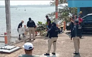 Rescatan el cuerpo de hombre que cayó hace 4 días al río Coatzacoalcos