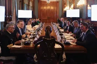 Sheinbaum se reúne funcionarios y empresarios canadienses para 'estrechar relaciones'