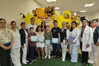 Tocan campana 4 menores tras librar el cáncer en IMSS de Veracruz 