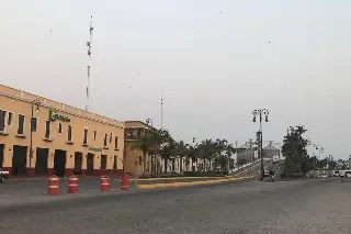 Restringen paso de vehículos pesados en puentes de Veracruz