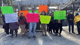 Vecinos de Jilotepec exigen concluir drenaje