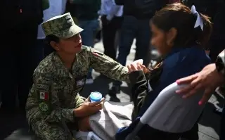 'Se activaron oportunamente los protocolos', afirma PC sobre alumnos desmayados en Xalapa