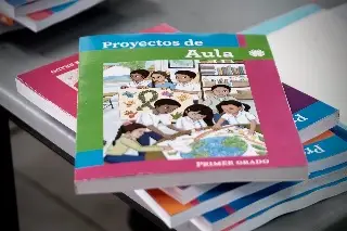 Libros de texto tienen que cambiarse o se agravará crisis educativa: Unión de Padres de Familia