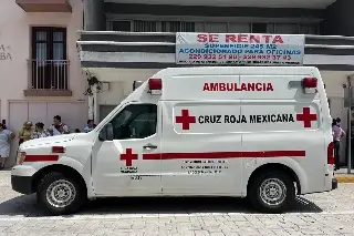 Se desmaya haciendo fila para cobrar la pensión del Bienestar