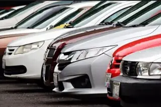 Piden agilizar trámites para emplacar autos en Veracruz