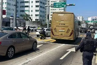 Liberan bulevar Miguel Alemán de Boca del Río 