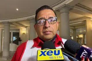 Alertan por aumento de accidentes de moto por uso del celular