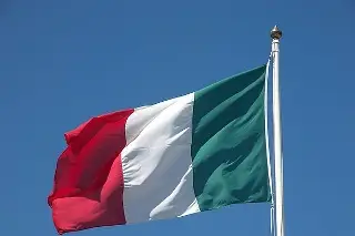 Italia mandará barcos para defender a sus ciudadanos en Chipre