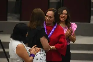 Congreso de Veracruz entrega a Ana María Autrán el Premio Estatal a la Mujer 2026