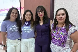 Dan taller para acompañar a mujeres que están en crisis por violencia en Veracruz