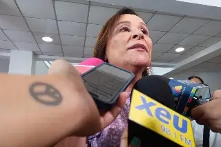 Sigue activo incendio en Pozo de Las Choapas y derrame de petróleo en playas se atiende: Rocío Nahle