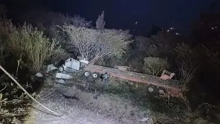 Accidente en Cumbres de Acultzingo: tractocamión cae a barranco
