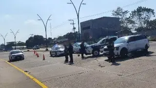 Hay cierre parcial de circulación en carretera de Veracruz; checa la razón