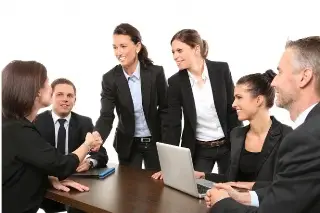 Conoce las diferencias entre habilidades blandas y técnicas, ¿Cuál te consideras tú? 