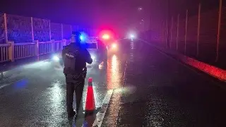 Cierre por choque de autobuses en la Córdoba-Puebla; reportan lesionados