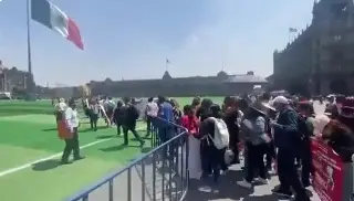 CNTE irrumpe en megacancha de CDMX tras amenazar a Sheinbaum con esto